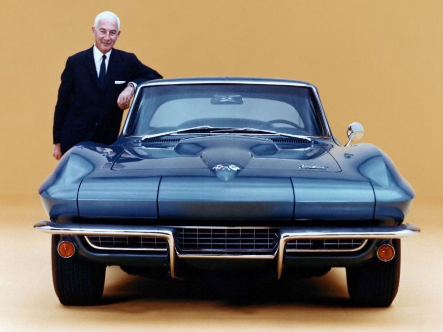  Chevrolet Corvette Stingray 327 1965 года  (фото 2 из 4)